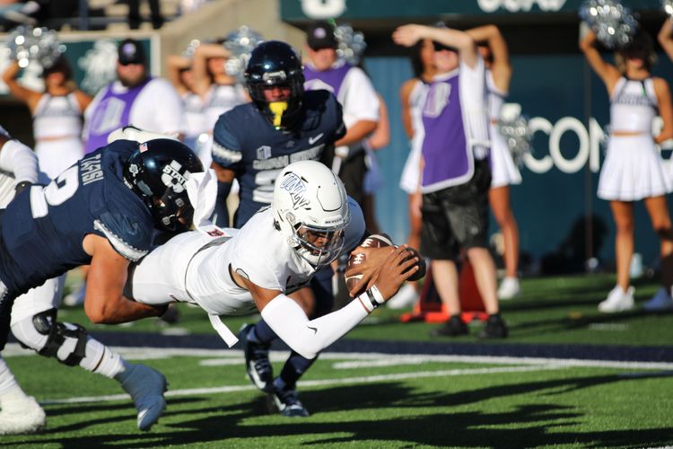 Cover Story: Utah State's Signs Of Life Not Enough Against UNLV