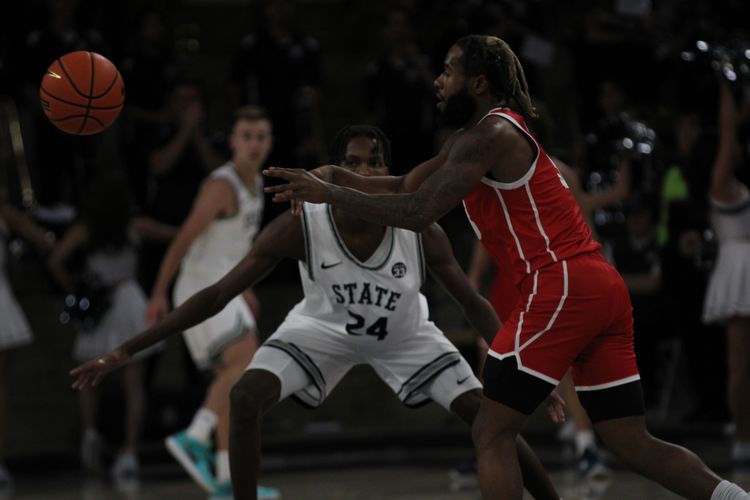 Photos: Utah State-Utah Tech MBB