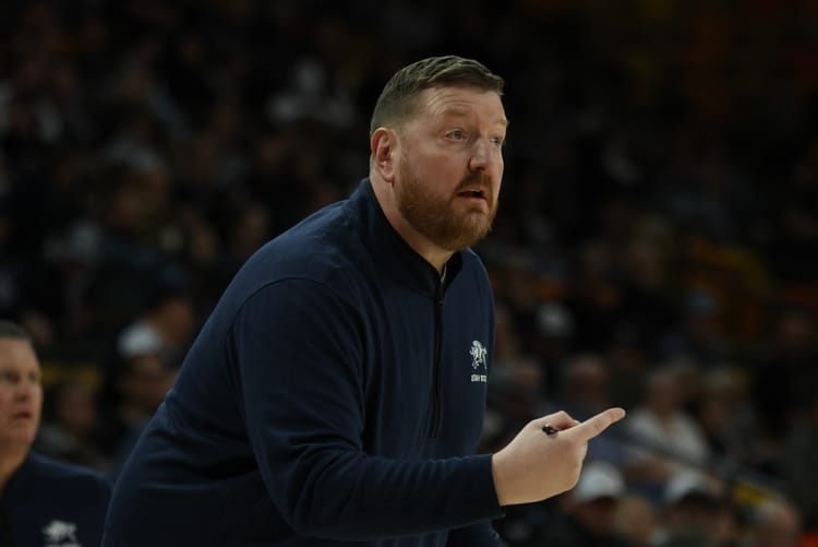 MBB Game Notebook: Utah State Wobbles, But Powers Through For Road Win